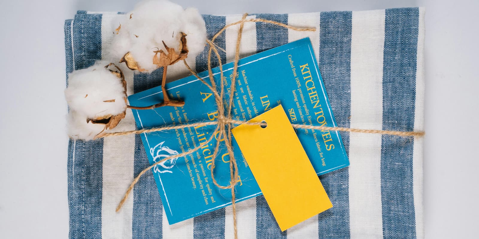 Lüks Görünüm İçin: Varak Yaldız ve Kabartma Laklı Etiketler